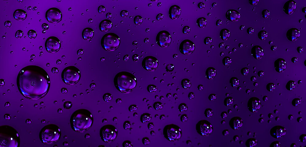 Blasen in einer Flüssigkeit.