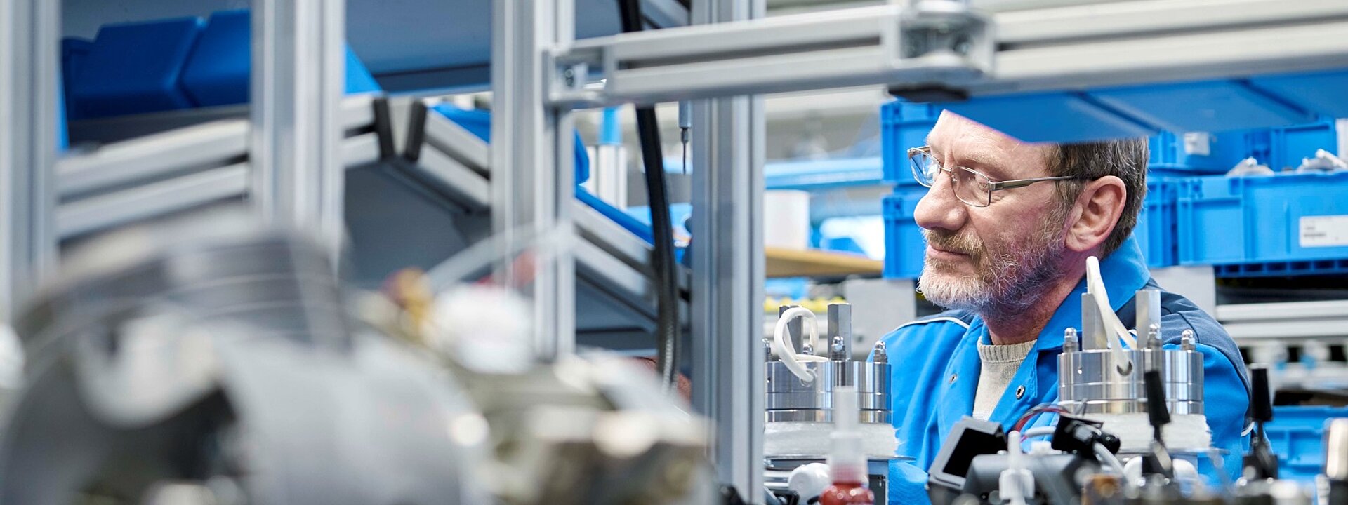 KNF offers high-quality products worldwide and responds quickly to customer needs and local market requirements.