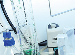Gel drying in a lab with KNF gel dryer vacuum pump
