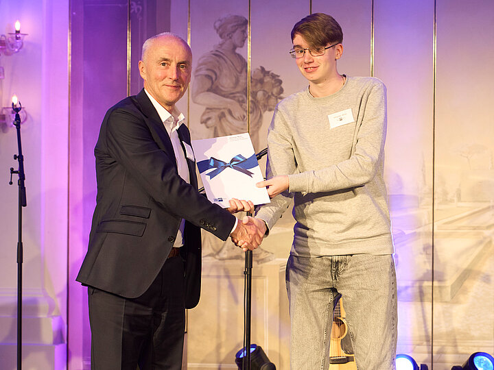 Global denken, lokal handeln