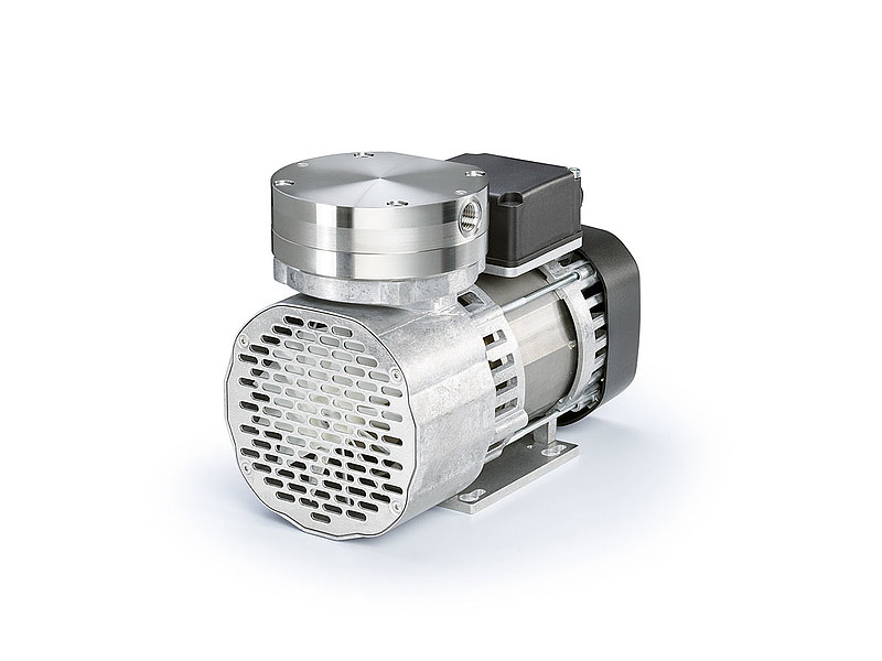 N 922 with IP20 protection class can be combined with single-phase or three-phase AC motors. 