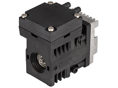 Die NMP 850 von KNF liefert das konstante Vakuum und die geringe Geräusch- und Vibrationsentwicklung, die für Anwendungen in der Kataraktchirurgie erforderlich sind.